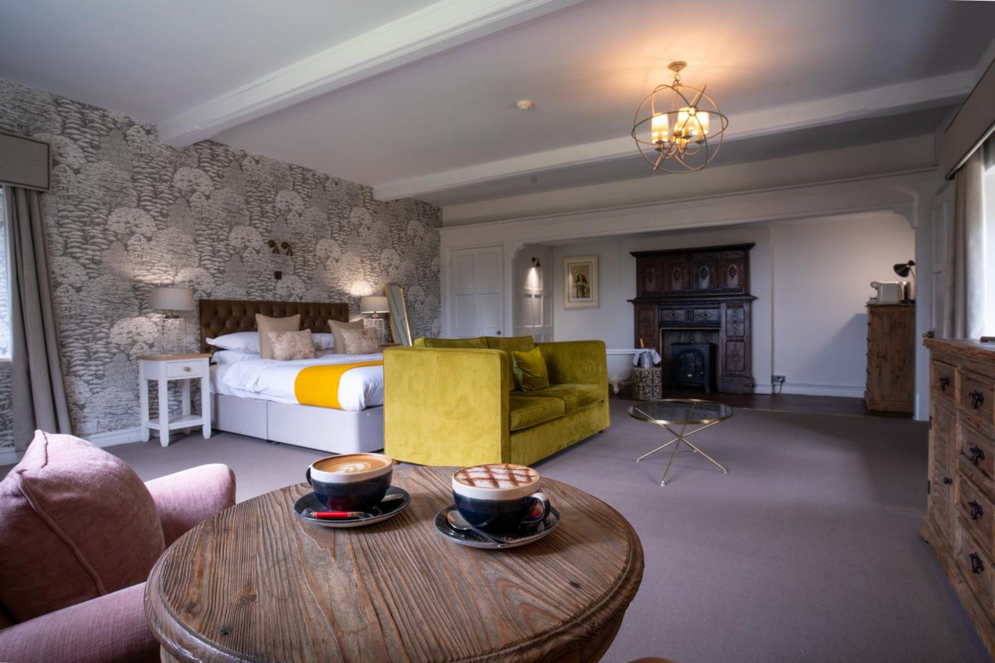 Stonehouse Court Hotel - A Bespoke Hotel Eksteriør bilde