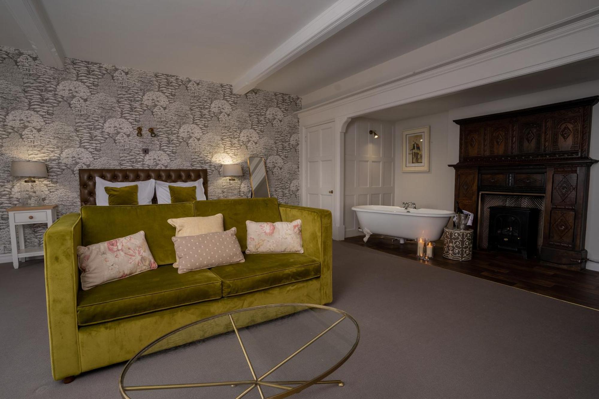 Stonehouse Court Hotel - A Bespoke Hotel Eksteriør bilde