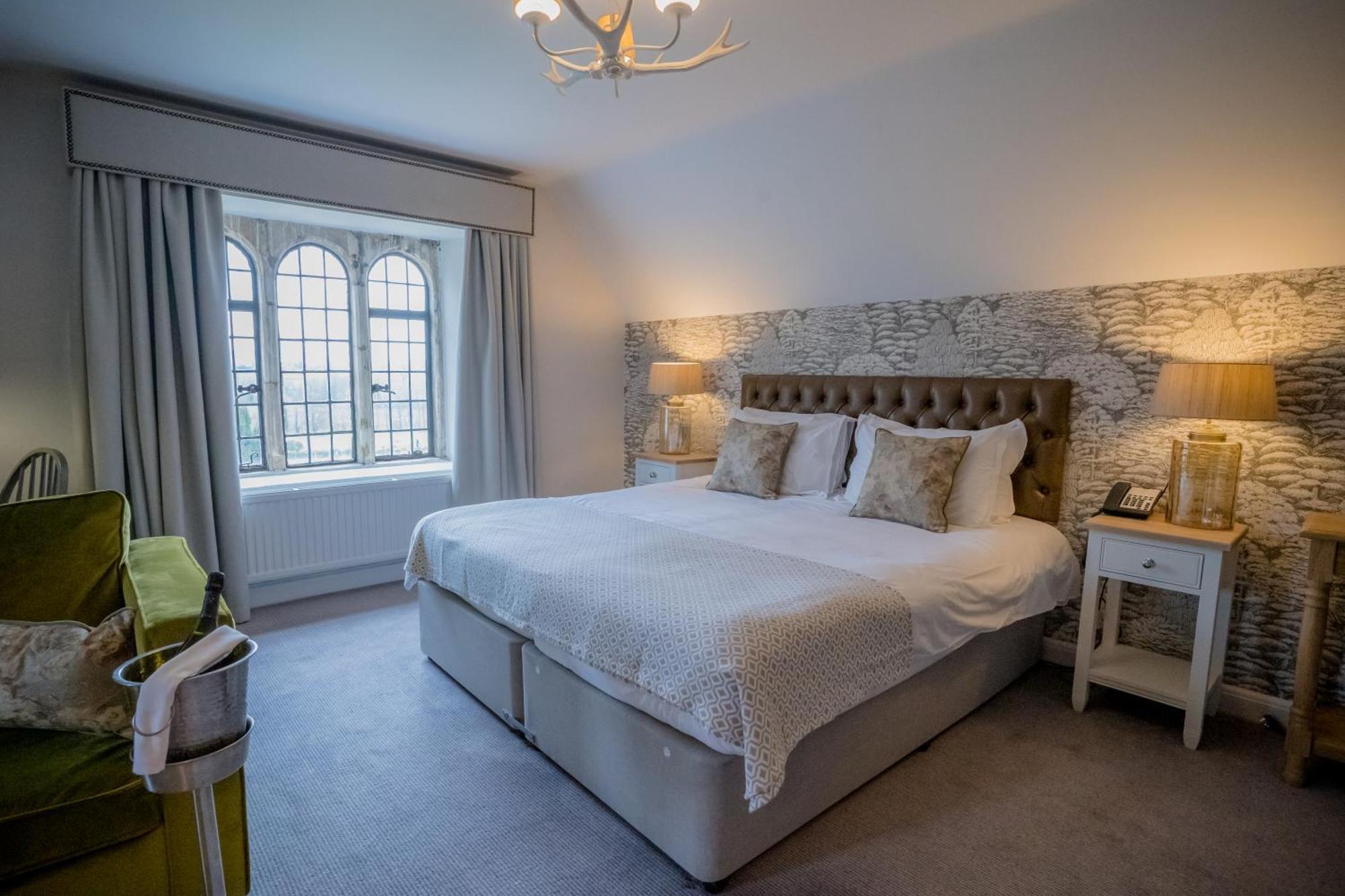 Stonehouse Court Hotel - A Bespoke Hotel Eksteriør bilde